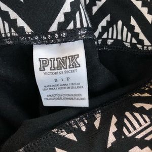 VS PINK Aztec Print Leggings